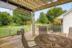 10230 Heatherridge Ln, Rockford, IL 61107 - Photo 33