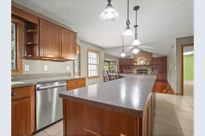 10230 Heatherridge Lane, Rockford, IL 61107 - Photo 5