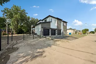 128 Pine Ln, Wood Dale, IL 60191 - Photo 7