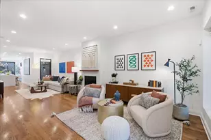 2049 N Dayton St, Chicago, IL 60614 - Photo 5
