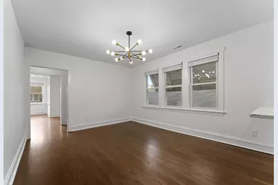 5304 W Cornelia Avenue #1, Chicago, IL 60641 - Photo 9