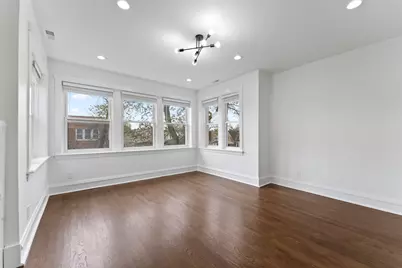 5304 W Cornelia Avenue #1, Chicago, IL 60641 - Photo 7
