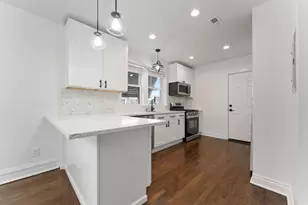 5304 W Cornelia Ave, Chicago, IL 60641 - Photo 3