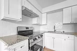 20 Arrowhead Dr, Algonquin, IL 60102 - Photo 9
