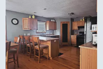 404 E Buffalo Street, Polo, IL 61064 - Photo 7