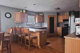 404 E Buffalo St, Polo, IL 61064 - Photo 7