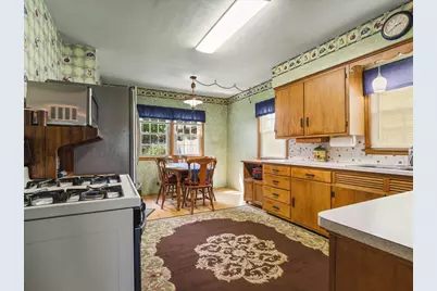 205 Saint Louis Avenue, Rockford, IL 61104 - Photo 13
