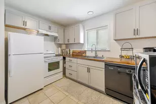 1110 Cedar St, Glendale Heights, IL 60139 - Photo 9