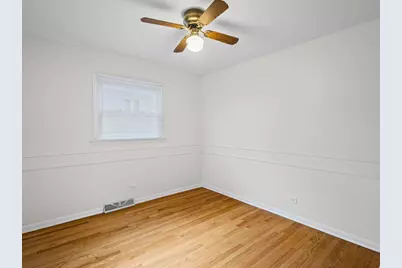 834 N Rainbow Drive, Glenwood, IL 60425 - Photo 9