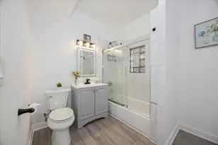 3515 W School St, Chicago, IL 60618 - Photo 15