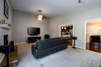 [Address not provided], Woodridge, IL 60517 - Photo 15