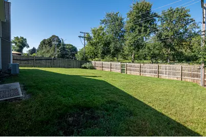 [Address not provided], Woodridge, IL 60517 - Photo 31