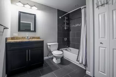 [Address not provided], Woodridge, IL 60517 - Photo 21