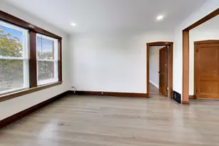 1903 Harvey Ave, Berwyn, IL 60402 - Photo 7