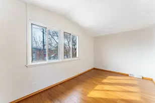 1370 Fargo Ave, Des Plaines, IL 60018 - Photo 9
