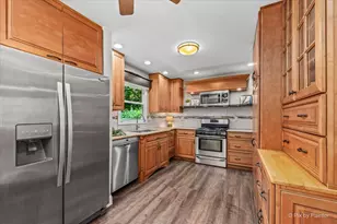 5N597 Weber Dr, Saint Charles, IL 60174 - Photo 5
