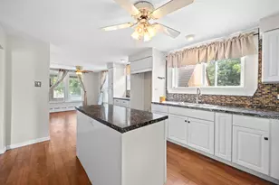 17 S Wabash Ave, Glenwood, IL 60425 - Photo 7