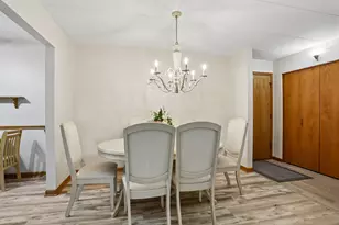 11009 S Theresa Circle, Palos Hills, IL 60465 - Photo 5