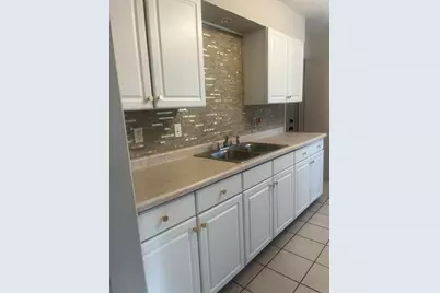 16872 Shea Avenue, Hazel Crest, IL 60429 - Photo 5