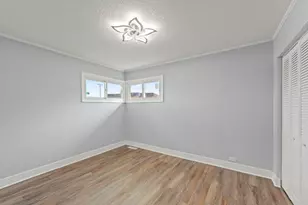 202 Wilson St, Park Forest, IL 60466 - Photo 17