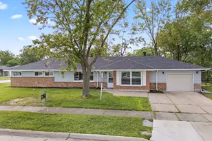 202 Wilson St, Park Forest, IL 60466 - Photo 1