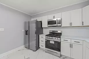 202 Wilson St, Park Forest, IL 60466 - Photo 5