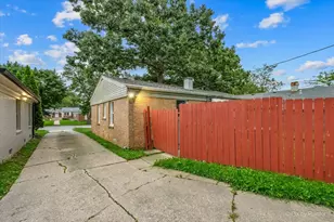 1706 North Ave, Waukegan, IL 60085 - Photo 27