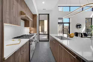 6216 S Woodlawn Ave, Chicago, IL 60637 - Photo 7