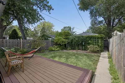 1923 Warren Street, Evanston, IL 60202 - Photo 31