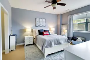 3028 W Roscoe St, Chicago, IL 60618 - Photo 19