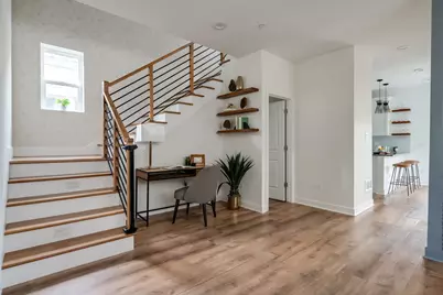 1154 S Elmwood Avenue, Oak Park, IL 60304 - Photo 7