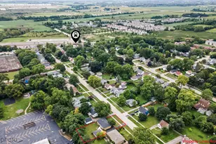 335 S Slusser St, Grayslake, IL 60030 - Photo 27