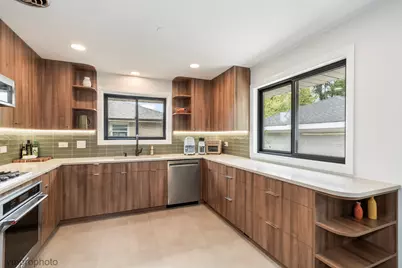 335 S Slusser Street, Grayslake, IL 60030 - Photo 9