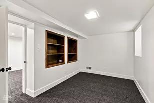 560 W Arlington Pl, Chicago, IL 60614 - Photo 9