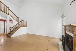 1144 Stillwater Rd, Elgin, IL 60120 - Photo 7