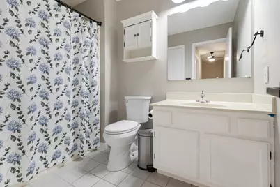 1102 Amberwood Drive, Crystal Lake, IL 60014 - Photo 21