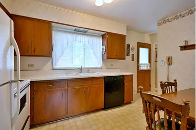 1308 Margret Street, Des Plaines, IL 60018 - Photo 5