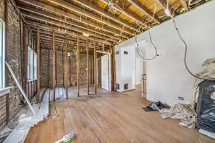 6043 S Kenneth Ave, Chicago, IL 60629 - Photo 31