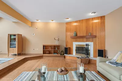 31 Lucas Drive, Palos Hills, IL 60465 - Photo 13