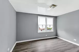 12755 S Parnell St, Chicago, IL 60628 - Photo 15