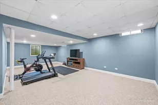 344 Yorkshire Dr, Mundelein, IL 60060 - Photo 27