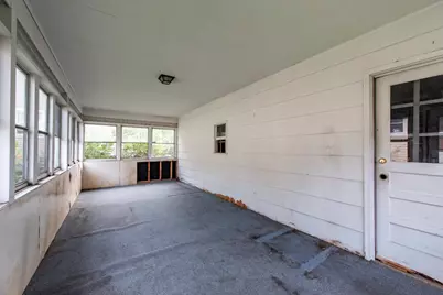 2314 Gideon Avenue, Zion, IL 60099 - Photo 29