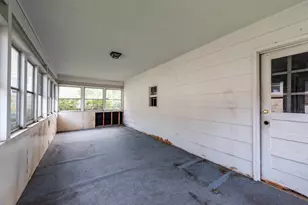 2314 Gideon Ave, Zion, IL 60099 - Photo 29