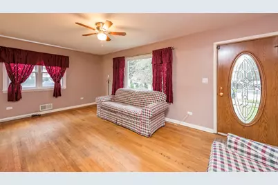 2314 Gideon Avenue, Zion, IL 60099 - Photo 3
