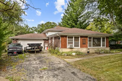423 S. 14th Street, Saint Charles, IL 60174 - Photo 1