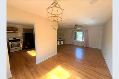 1955 Zeppelin Drive, Hanover Park, IL 60133 - Photo 7