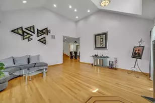 1704 Marguerite St, Park Ridge, IL 60068 - Photo 5