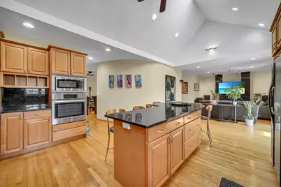 1704 Marguerite Street, Park Ridge, IL 60068 - Photo 11