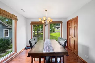 2202 Lakeshore Dr, Lindenhurst, IL 60046 - Photo 7