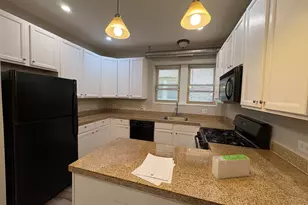1649 W Pratt Blvd, Chicago, IL 60626 - Photo 3